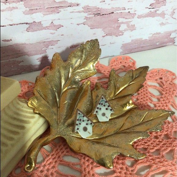 Vintage Porcelain Birdhouse Earrings Posts Studs Birdhouse Pierced Earrings - Picture 2 of 15